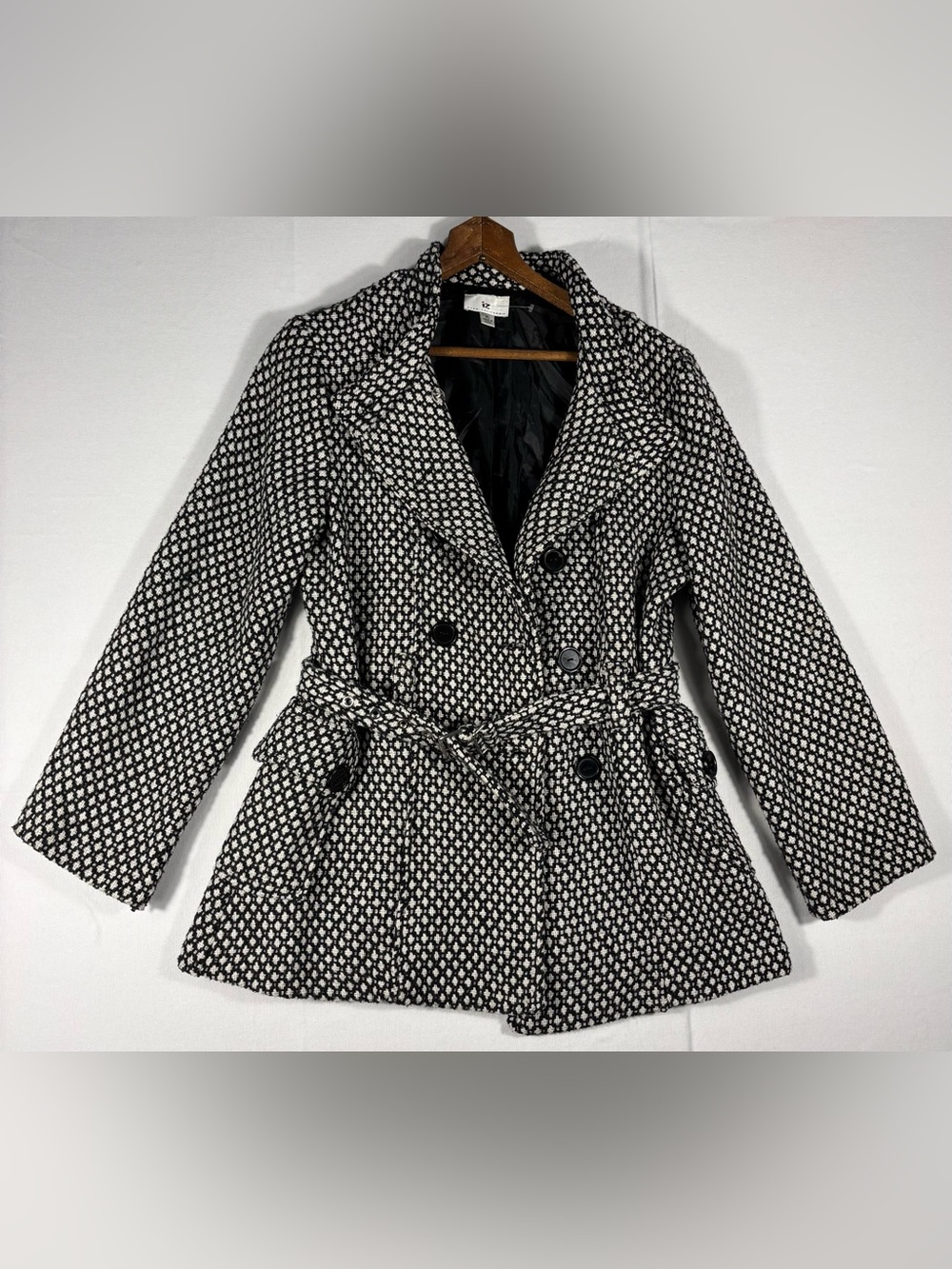 Iz Byer California Women’s XL Black and White Patterned Short Peacoat with Belt